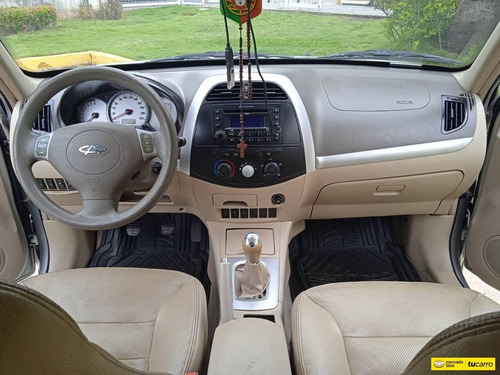 Imagen 6 de 7 de Chery Tiggo 2.0 L