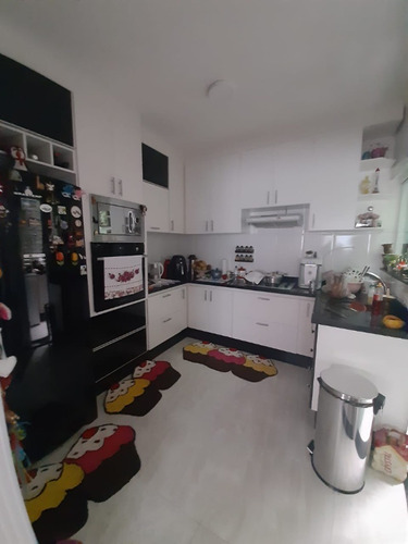Casa De Condomínio À Venda Na Rua Benedito Coelho Neto, Itaquera, São Paulo - Sp - Liv-11301