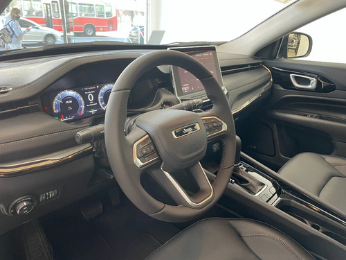 Imagen 9 de 13 de Nueva Jeep Compass Limited 1.3t 0km Stock Sport Cars