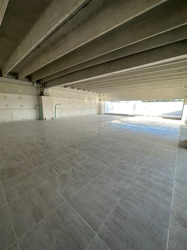 Local Comercial Con Terraza En Planta Alta En Renta Victory Altabrisa