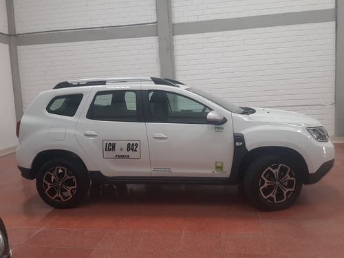 Imagen 4 de 14 de Renault Duster Intense 4x4 Mt 2023