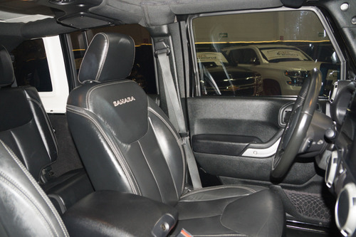 Jeep Wrangler 3.7 Unlimited Sahara 3.6 4x4 At