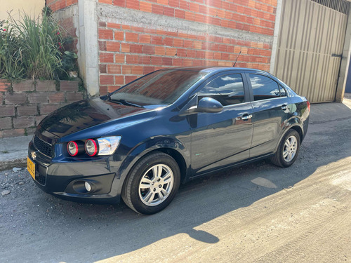 Chevrolet Sonic 1.6 Lt 5 p