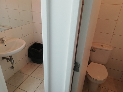 Local Arriendo Rebajado Vitacura Con Luis Pasteur