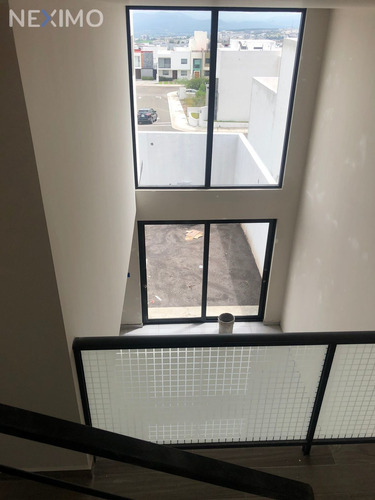 Imagen 5 de 14 de Venta De Casa En Zibatá, Queretaro