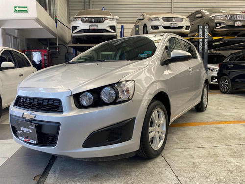 Chevrolet Sonic 1.6 Lt Hb Mt