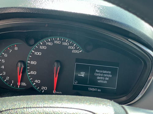 Imagen 14 de 15 de Tracker 1.8 Ltz+ Awd At 140c Gdr