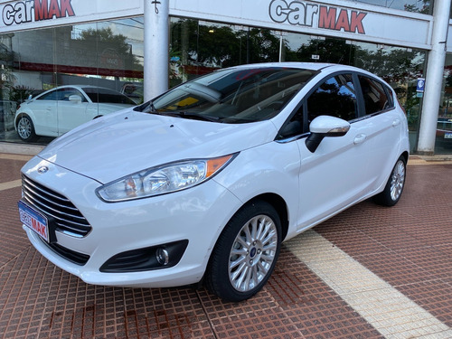 Ford Fiesta Titanium Automático 2017 Con 17.000 Km