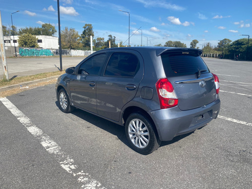 Toyota Etios 1.5 Xls