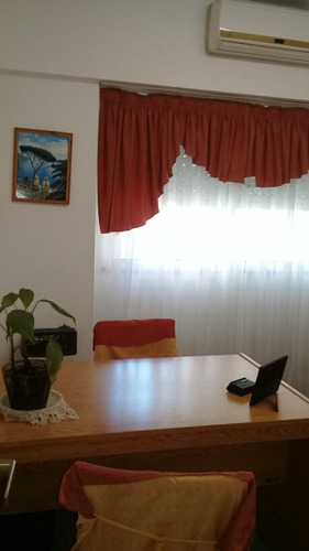 Imagen 8 de 9 de Alquiler Por Módulos De Consultorios/ Oficinas En Lanús