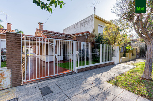 Imagen 29 de 30 de Excelente Casa 4 Amb | Jardín | Parrilla | Cochera