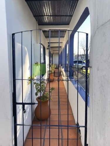 Muy Linda Casa 3 Dormitorios En San Carlos- Ref: 295