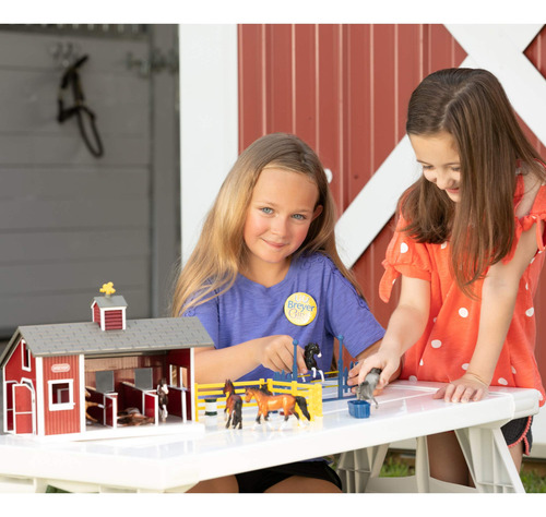 Conjunto Estável Breyer 59197 Vermelho Com 2 Cavalos E Acess