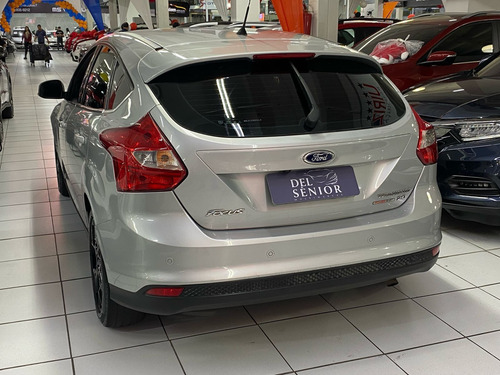 Ford Focus 2.0 16V/SE/SE Plus Flex 5p Aut.