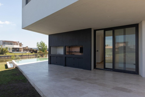 Casa En Venta En El Cantón Islas, El Cantón, Escobar