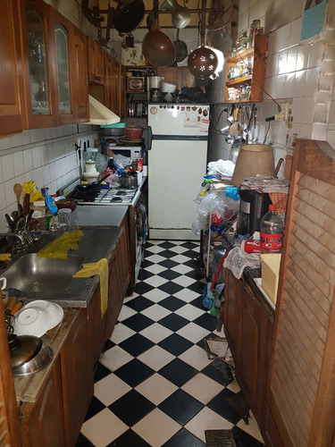 Charcas Al 3900, Palermo Botánico Casa 4 Plantas 5 Ambien 3/5 Dormitori 2 Baños. 2 Balcones. Terraza Espacio Aéreo Propio. Subsuelo Con 2 Habitac Y Baño. 210 M2 Living Y Comedor Separados Y Escritorio