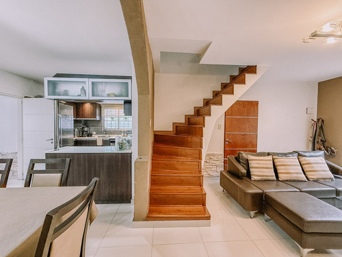Casa Chalet En Venta En Lanús Este, Lanús, G.b.a. Zona Sur