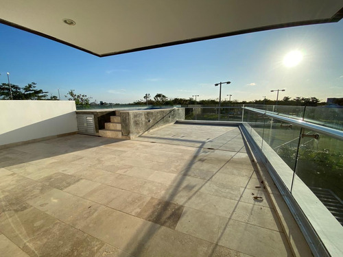 Imagen 28 de 30 de Casa En Venta En Mérida En Privada De Lujo Con 10 Recámaras