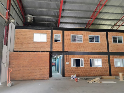 Nave Log/ Industrial 2.400 M2 - Predio Privado