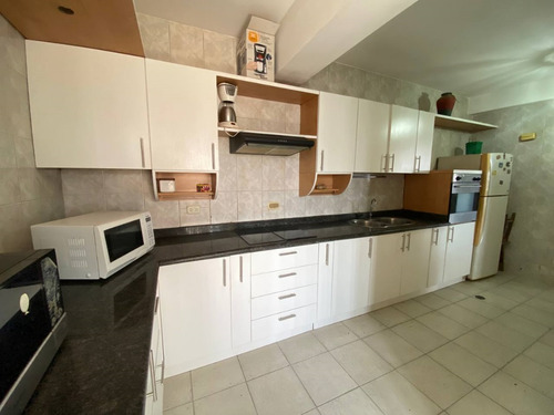 Apartamento En Res. Halab Bullding La Arboleda Aragua - Rc