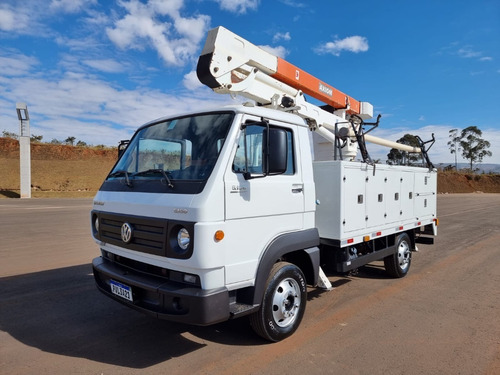 Imagem 15 de 15 de Volkswagem 5-150 4x2 Linha Viva (cnh -b ) Cesto Aéreo