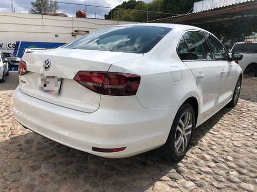 Imagen 6 de 13 de Volkswagen Jetta