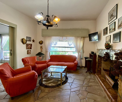 Venta Casa En Atlántida A Pasos De La Rambla