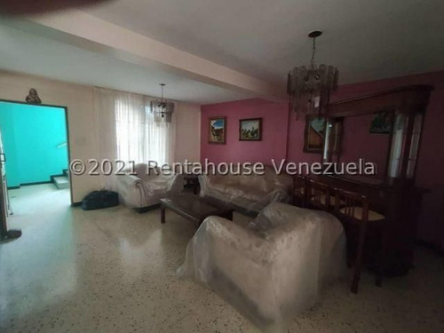 Imagen 2 de 30 de Edificio En Venta Zona Centro Barquisimeto Rah 23-22526 // Invierta Seguro Con Rentahouse//