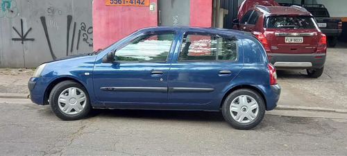Imagem 2 de 11 de Renault Clio 2005 1.0 8v Authentique 5p