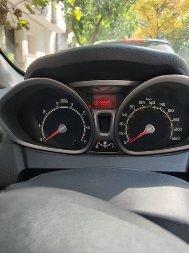Ford Fiesta Kinetic 1.6 Design 120cv Titanium