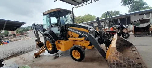 Retroexcavadora John Deere 310k 4x2