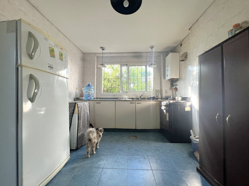 Venta 2 Casas De 2 Y 3 Dorm Patio Matienzo