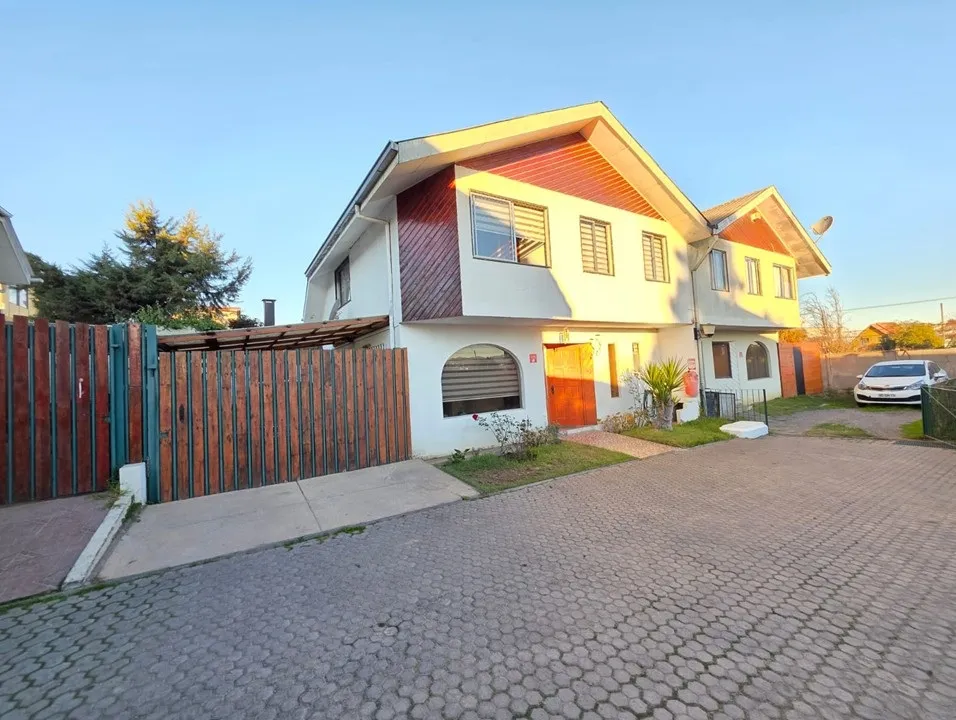 Imagen 1 de 27 de Oportunidad, Venta De Casa Con Excelente Ubicación, Quilpué