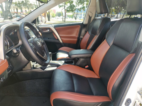 Imagen 7 de 15 de Toyota Rav4 Limited Platinum 2014 Blanca