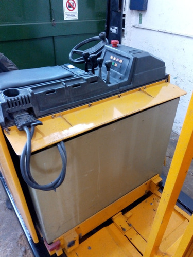 Apilador Eléctrico Jungheinrich