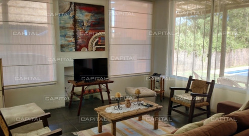 Linda Casa En Venta En La Barra Cerca De La Playa -ref:30259