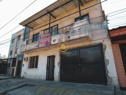 Casa En Calle Bernabé Aráoz Al 1200