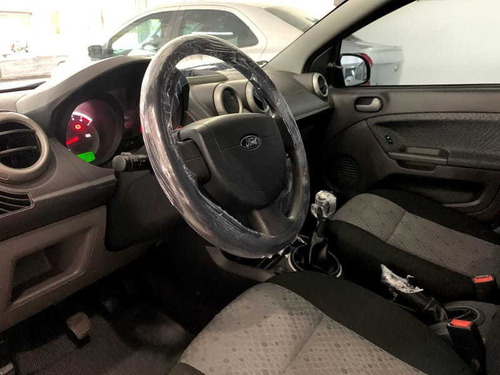Ford Fiesta 1.6 Flex