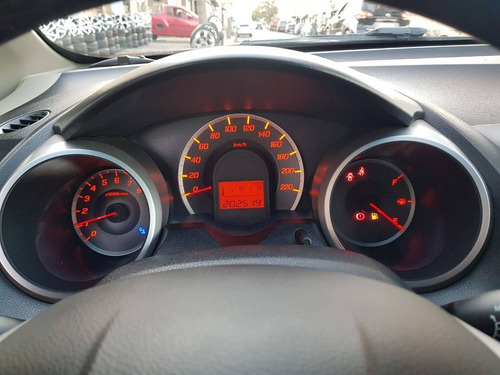Imagem 12 de 15 de Honda Fit 1.4 Lx 16v Flex 4p Manual
