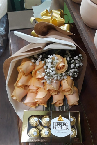 Ramo De 12 Rosas Y Bombones Ferrero Envio Gratis Floreria