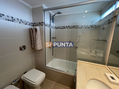Imagen 24 de 30 de Excelente Apartamento Semi Piso En Venta!!