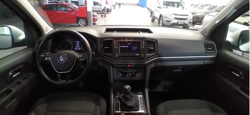 Imagen 18 de 25 de Volkswagen Amarok 2.0 Tdi 180cv Confortline 4x2