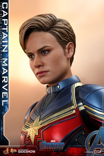 Captain Marvel - Avengers End Game 1/6 Hot Toys Scale Figure