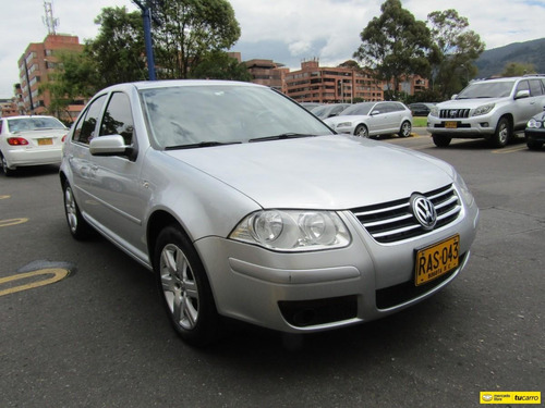 Volkswagen Jetta 2.0 Trendline