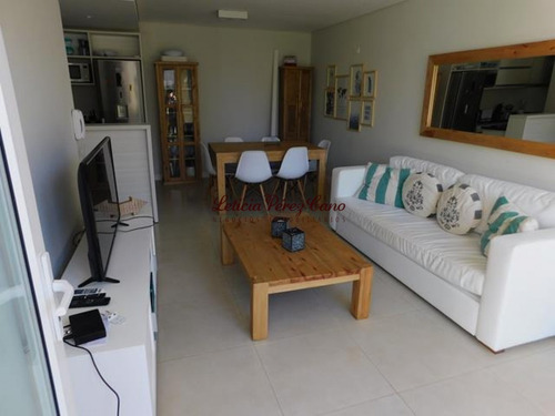Imagen 3 de 13 de Alquiler Apartamento 2 Dormitorios En La Barra
