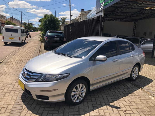 Imagem 2 de 10 de Honda City Lx Automático Flex