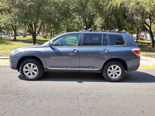 Imagen 8 de 15 de 2012 Toyota Highlander Base