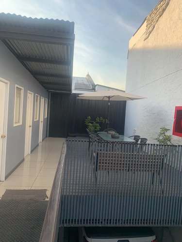 Hotel En Venta,  Santiago Centro, A Pasos De Cumming