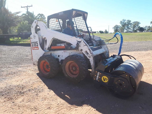 Implemento Compactador Para Minicargadora Vialplan, Bobcat