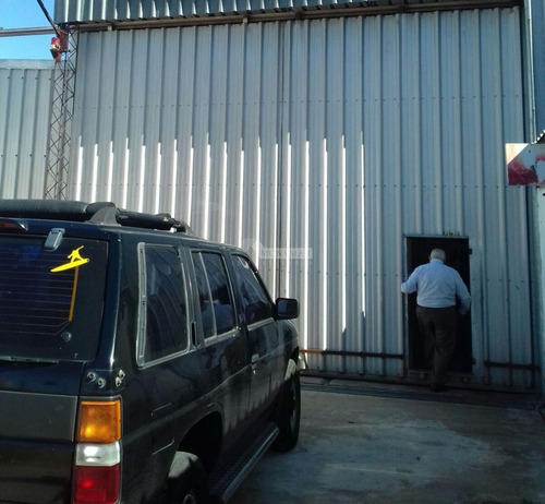 Imagen 1 de 10 de Local Galpon Maroñas Venta Y Alquiler General Flores Y Carreras Nacionales Proximo Hipódromo